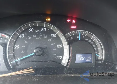 2012 Toyota Camry Se z USA, uszkodzony, nr VIN 4T1BF1FK1CU566571